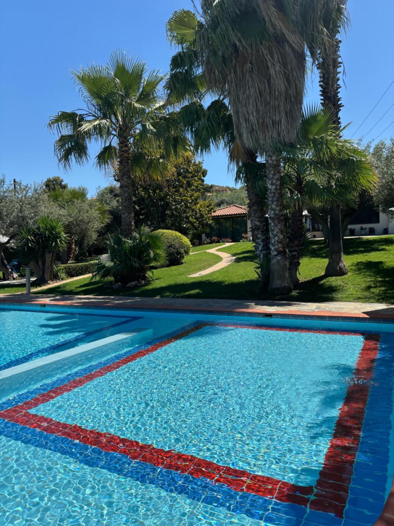 Country House With Pool And Big Garden Oropos Esterno foto